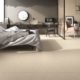 Habitación con piso y parades de GRES PORCELÁNICO