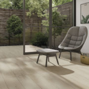 Suelo imitación madera de Peronda