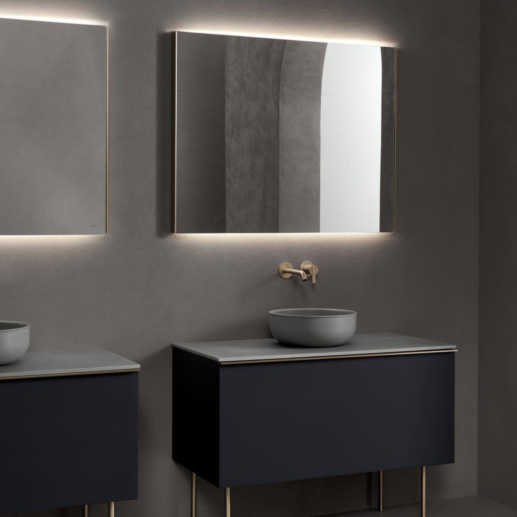 Baño de lujo con lavabo de lujo.